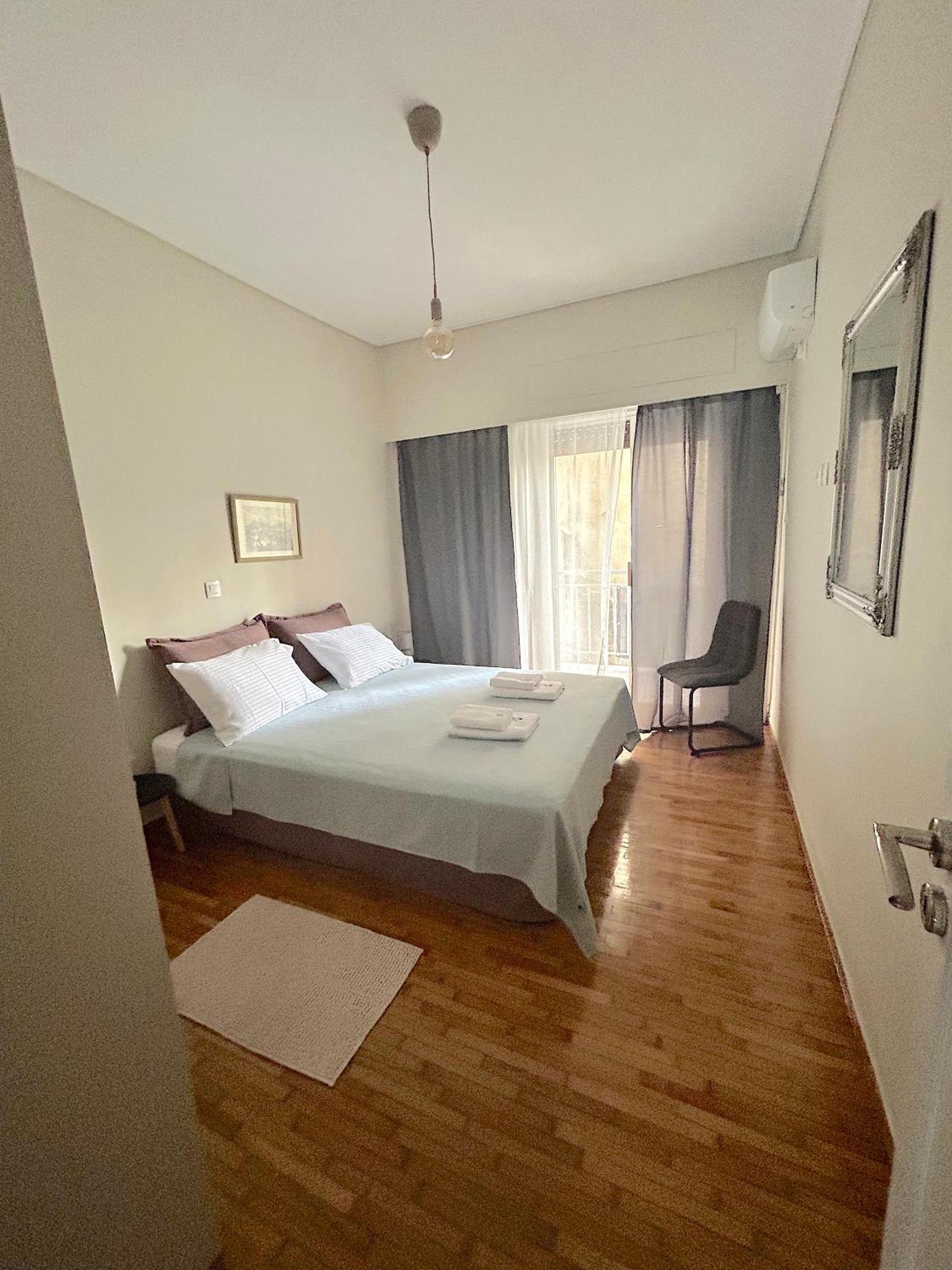 Evrou 21A Metropolitan Suite Афины Экстерьер фото